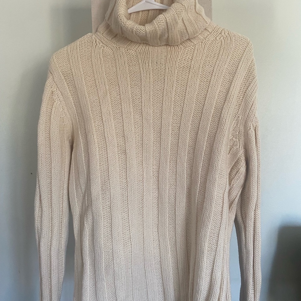 Banana Republic Soft Cream Turtleneck Sweater